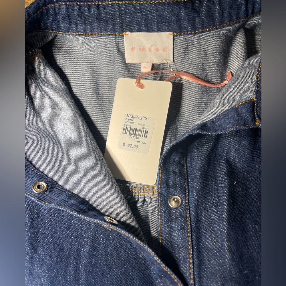 Entro Denim Button Collared Double Stiched Dress Medium NWT - Picture 6 of 12